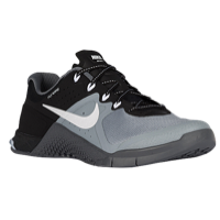 Nike Metcon 2 - Women's - Grey / Black